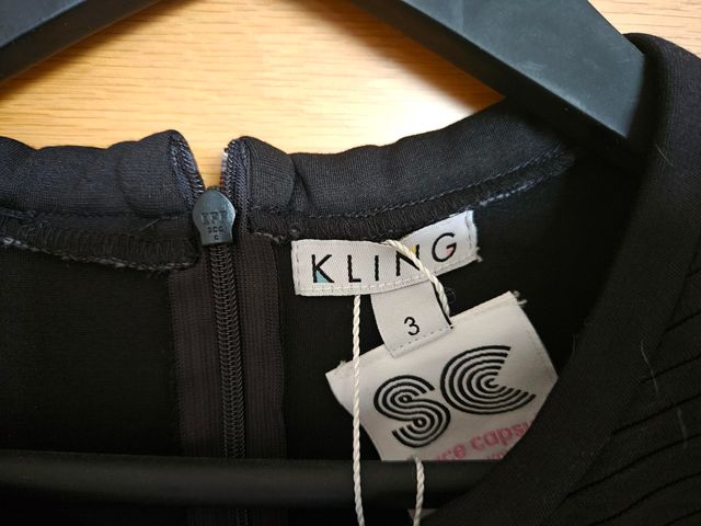 Vestido Kling Negro Talla M