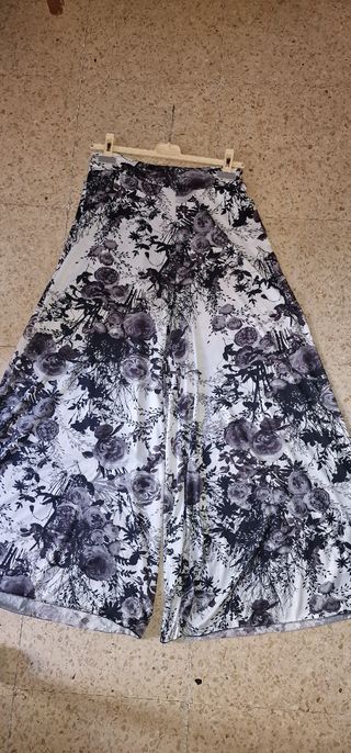 Falda pantalón elástica floral
