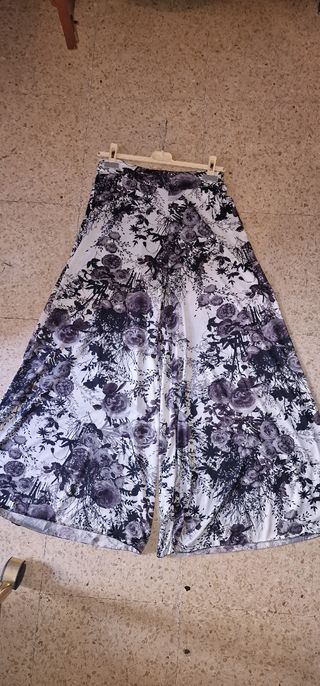Falda pantalón elástica floral