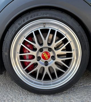 Llantas tipo BBS LM 18x8 5x112 con neumáticos semi
