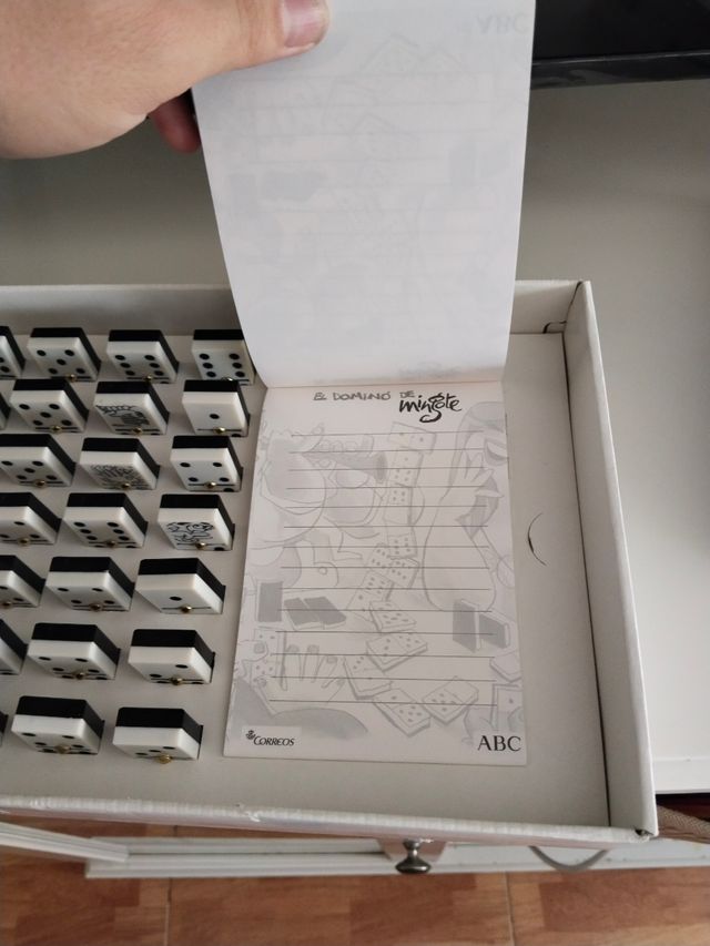 El dominó de mingote