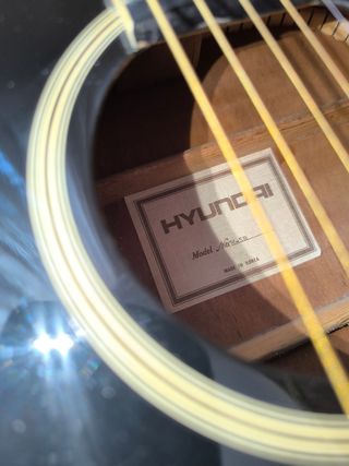 Guitarra Acústica Hyundai Negra