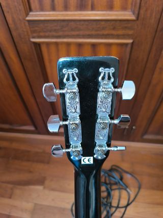 Guitarra Acústica Hyundai Negra