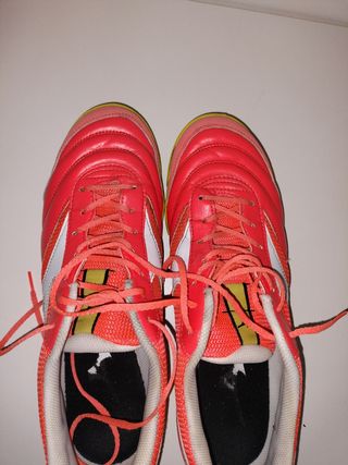 Botas de fútbol Mizuno suela TURF naranja talla 43