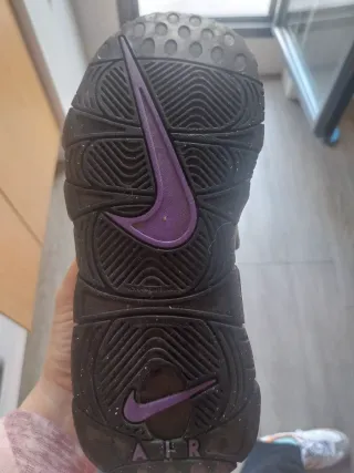 Zapatillas Nike Uptempo  Talla 35.5