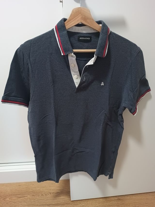 Polo Jack & Jones azul. Usado.Buen estado