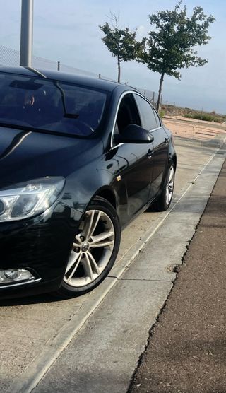 VENDO OPEL INSIGNIA 2.0 CDTI 163 CV AUTOMATICO