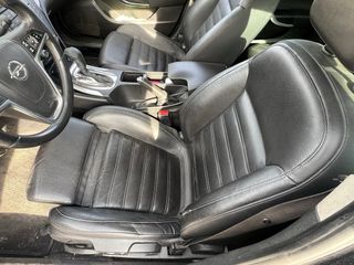 VENDO OPEL INSIGNIA 2.0 CDTI 163 CV AUTOMATICO
