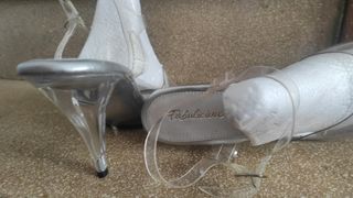 Zapatos de tacón plateados para mujer