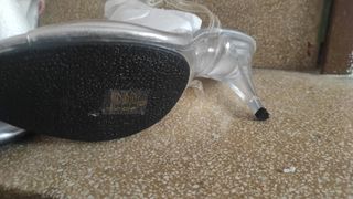 Zapatos de tacón plateados para mujer