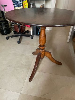 Mesa camilla redonda de madera