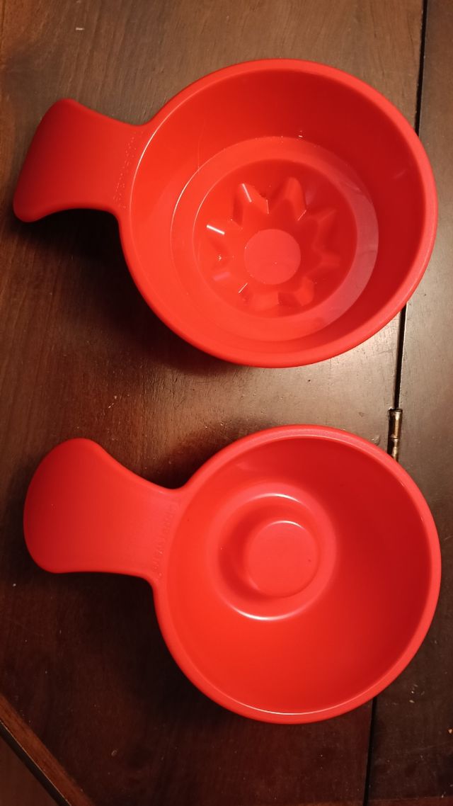 2 Stampini Tupperware Rossi per Impiattare