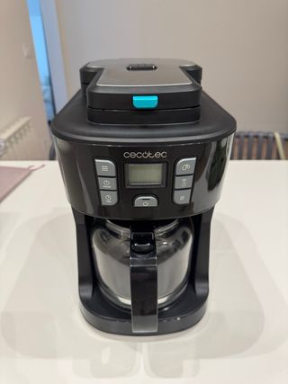 Cafetera Cecotec Coffee 66 Grind & Drop