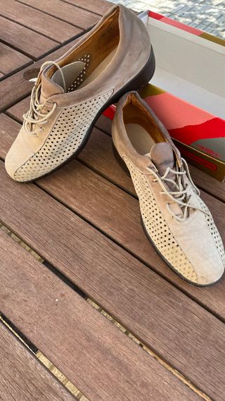 Zapatos Miquel Beige Talla 41