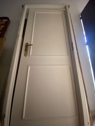 Puerta interior madera blanca