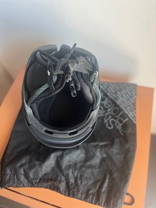 Casco Negro Snowboard y Sky