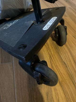 Patinete y asiento para carrito BeCool