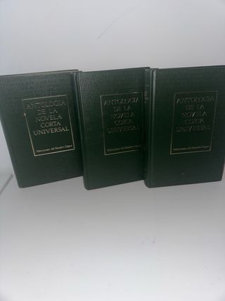 3 tomos de Antología de la Novela corta Universal