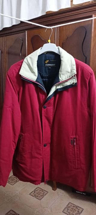 Chaqueta Roja Hombre Forecast