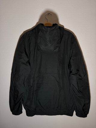 Chaqueta Nike Vintage Negra con Capucha