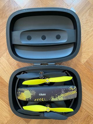 Drone XIRO con case e eliche