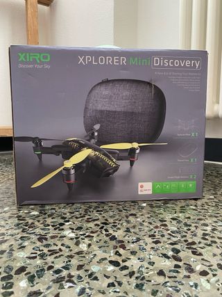Drone XIRO con case e eliche