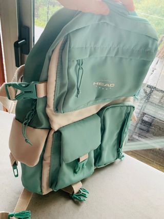Mochila HEAD para portátil a estrenar