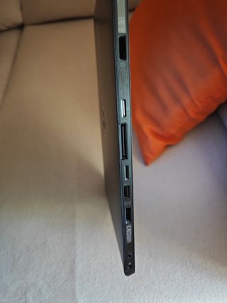 Portatil convertible Windows-i5-8Gb FullHD 