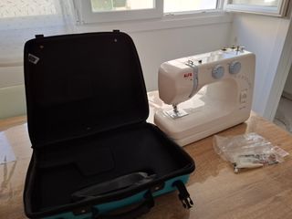 Máquina de Coser Alfa Modelo 1203