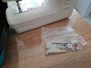 Máquina de Coser Alfa Modelo 1203