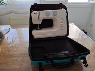 Máquina de Coser Alfa Modelo 1203
