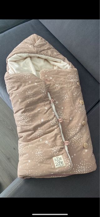 Saco de invierno para bebé con estrellas