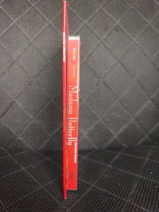 Libro y DVD Madama Butterfly Ópera