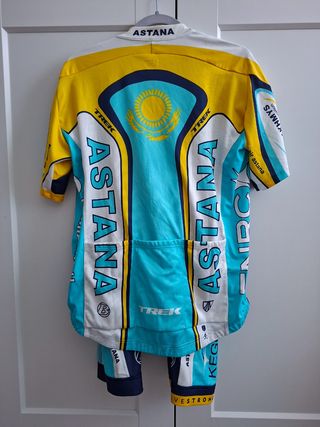 Equipación Ciclismo Astana Original