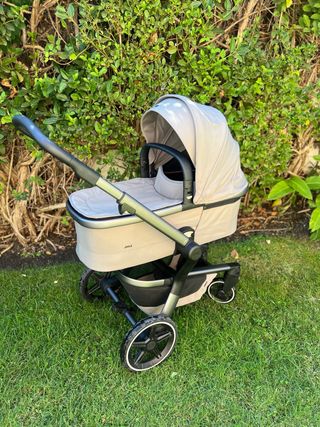Carrito JOOZL HUB + (capazo y sillita) año 2023