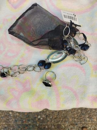 Collar con colgante de luna. Collar negro + anillo