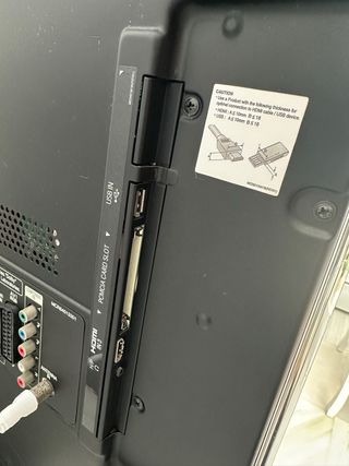 Televisión LG 42" Negra.