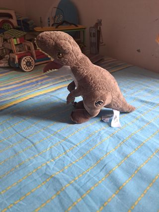 Peluche Jurassic World