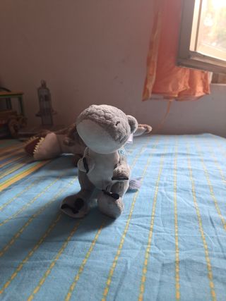 Peluche Jurassic World