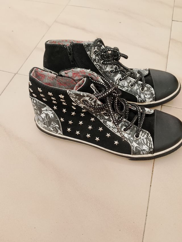 Zapatillas altas mujer negras y multicolor