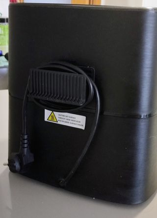 Freidora de aire COSORI Premium 5.5L y accesorios.