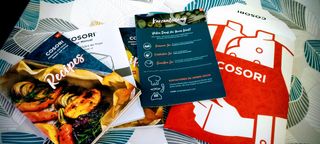 Freidora de aire COSORI Premium 5.5L y accesorios.