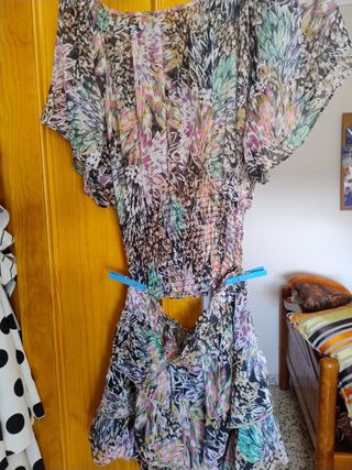 Conjunto Camisa y Falda Corta Multicolor