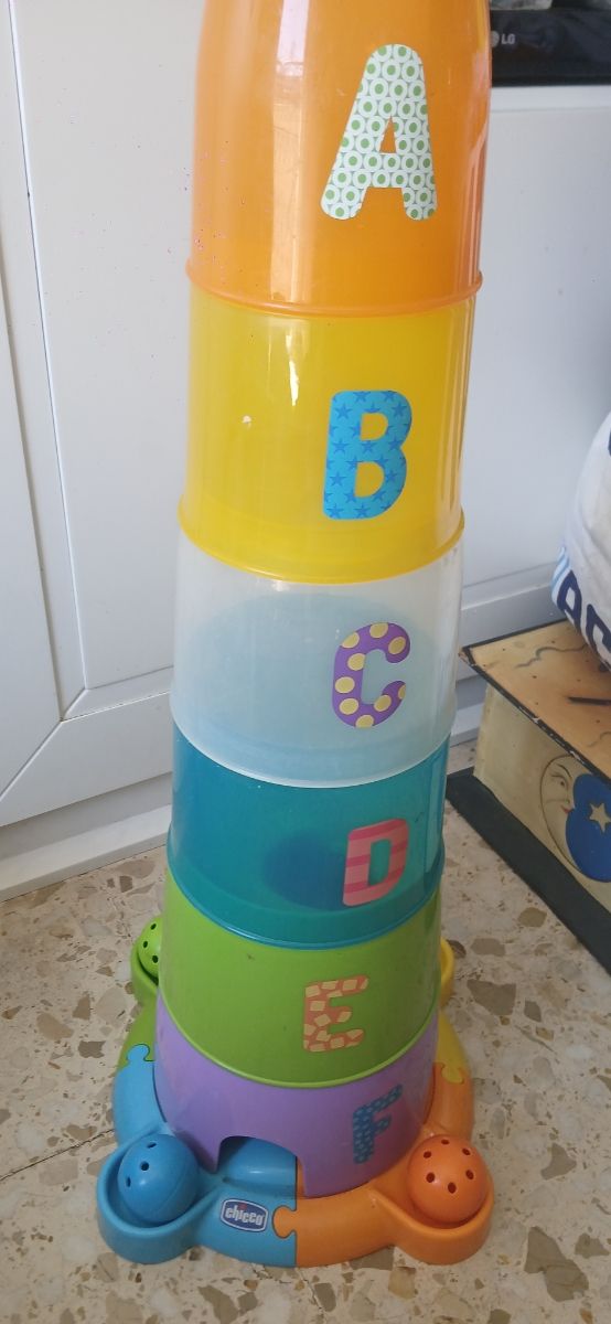 Juego de pelotas 
Chicco.Divertido.