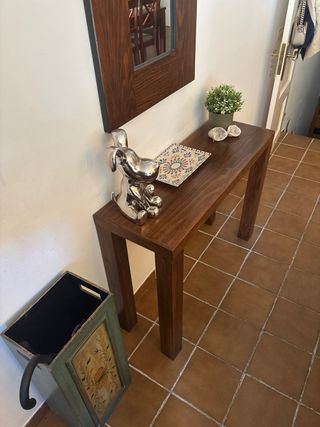 Conjunto recibidor espejo y mesa madera
