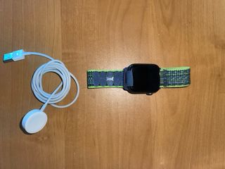 Apple Watch (2021) SE Nike 44mm