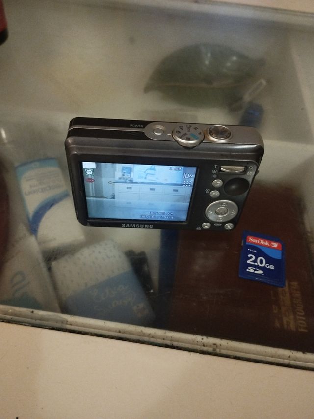 Cámara Samsung S1075 gris/plateada