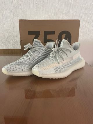 Adidas Yeezy 350 V2 Gris/Blanco Nuevas