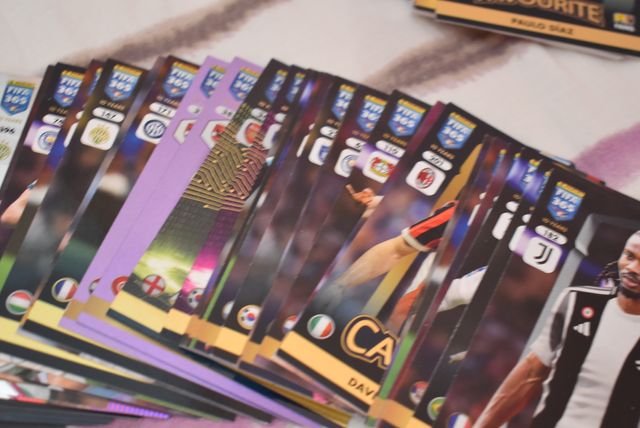 Lote 200 Cromos Adrenalyn Fifa 365 2025