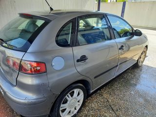 SEAT Ibiza 2005